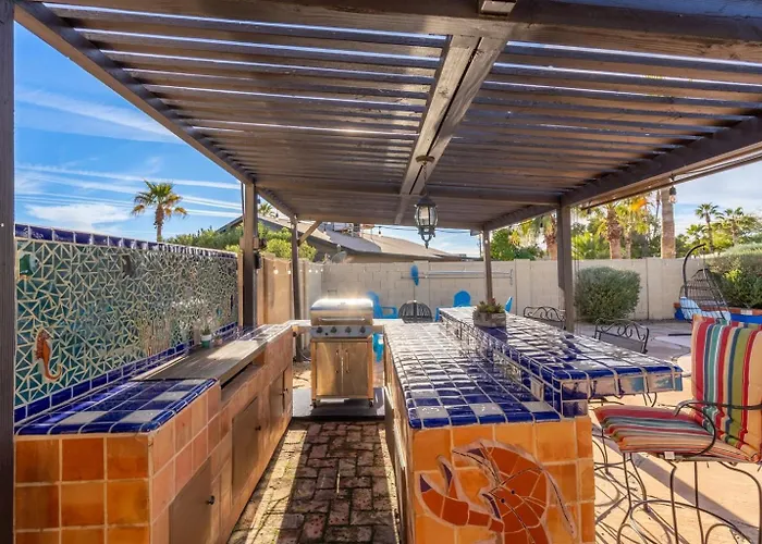 Scottsdale Oasis Pool & Game Ferienhaus